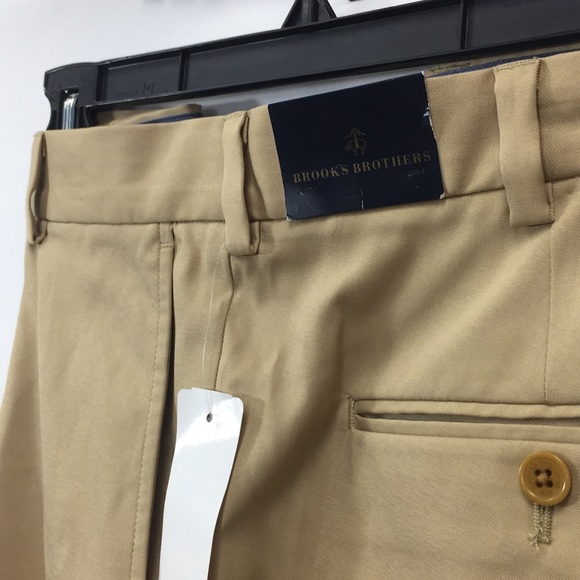 Brooks Brothers Mid Rise Golf Shorts - Picture 3 of 6